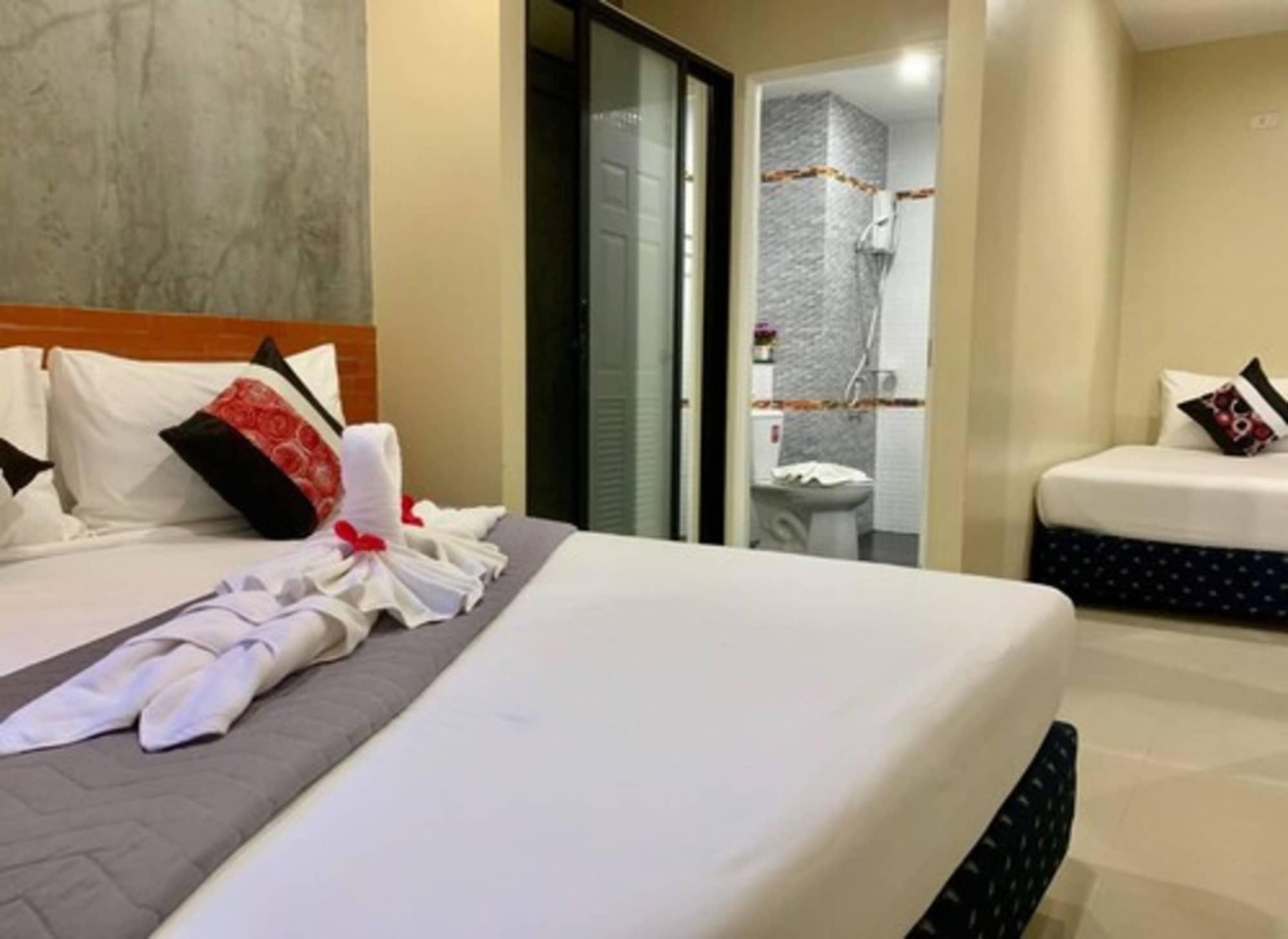Isayarada Apartment Thalang Luaran gambar