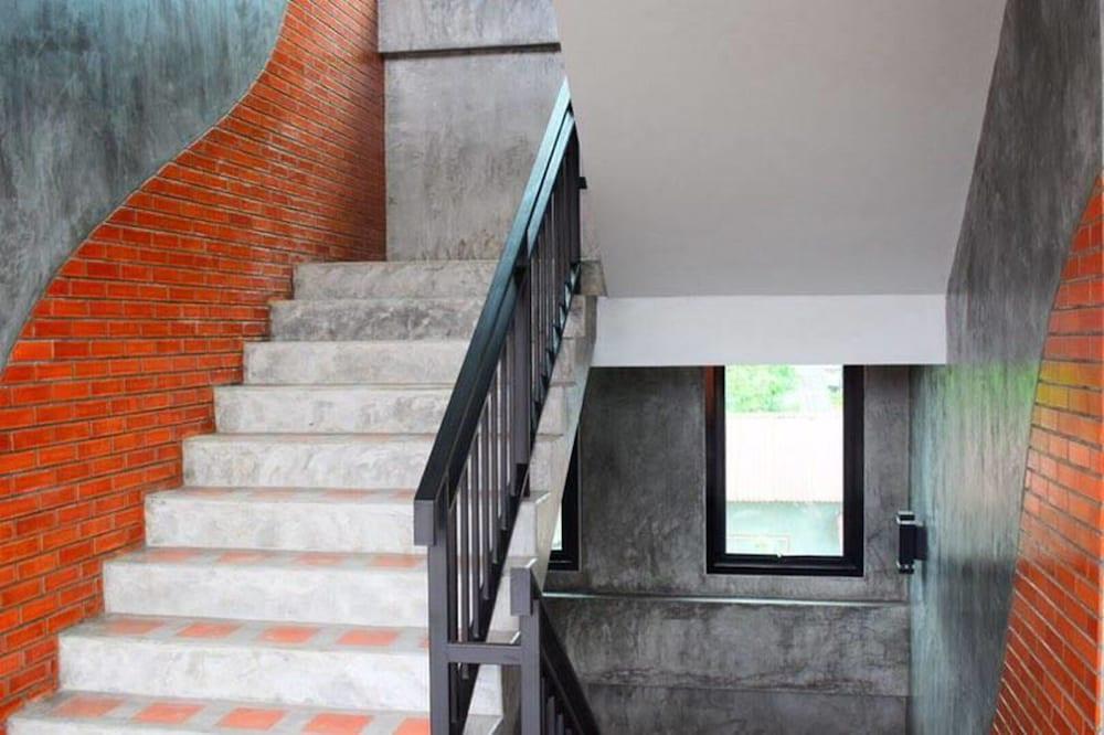Isayarada Apartment Thalang Luaran gambar