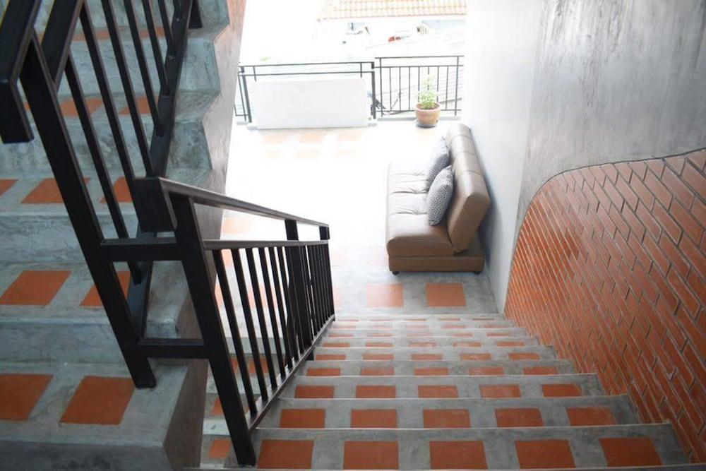 Isayarada Apartment Thalang Luaran gambar